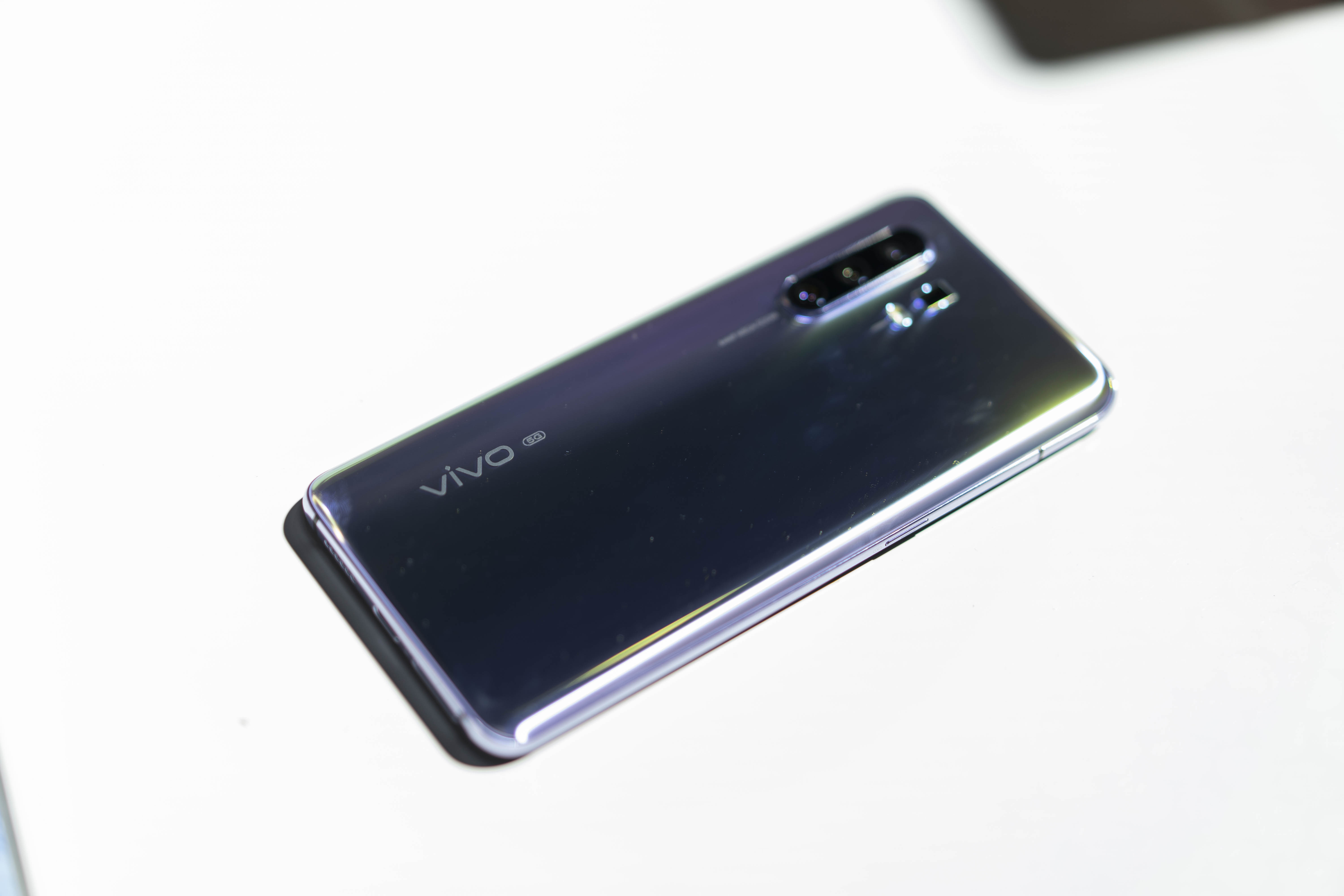 vivo X30系列好不好？vivo X30系列体验评测”